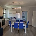 Relax & Fun Apartman *